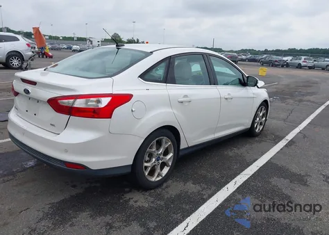2012 Ford Focus Sel из США, поврежденный, VIN 1FAHP3H29CL442659
